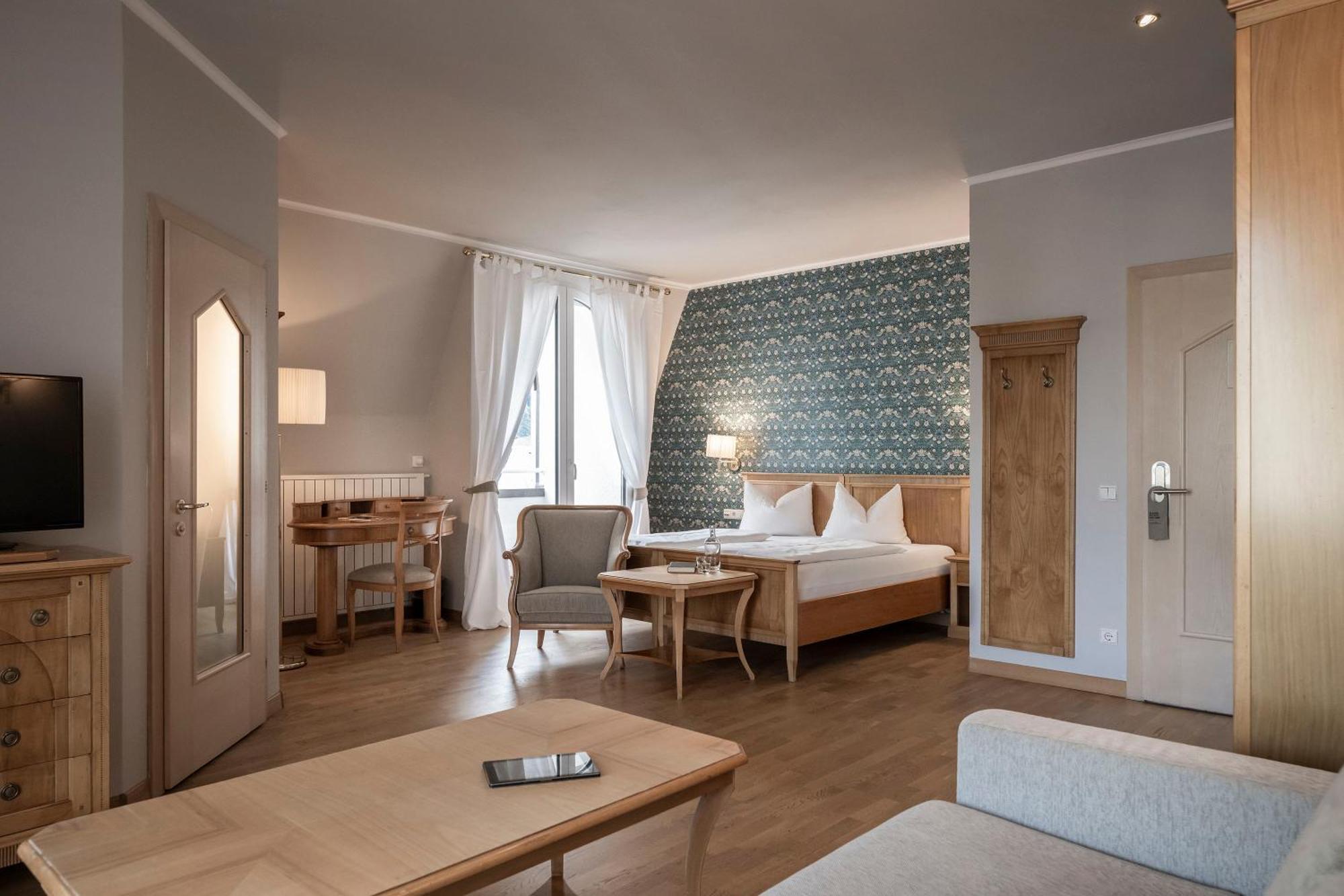 Post Hotel - Tradition & Lifestyle Adults Only San Candido Zewnętrze zdjęcie