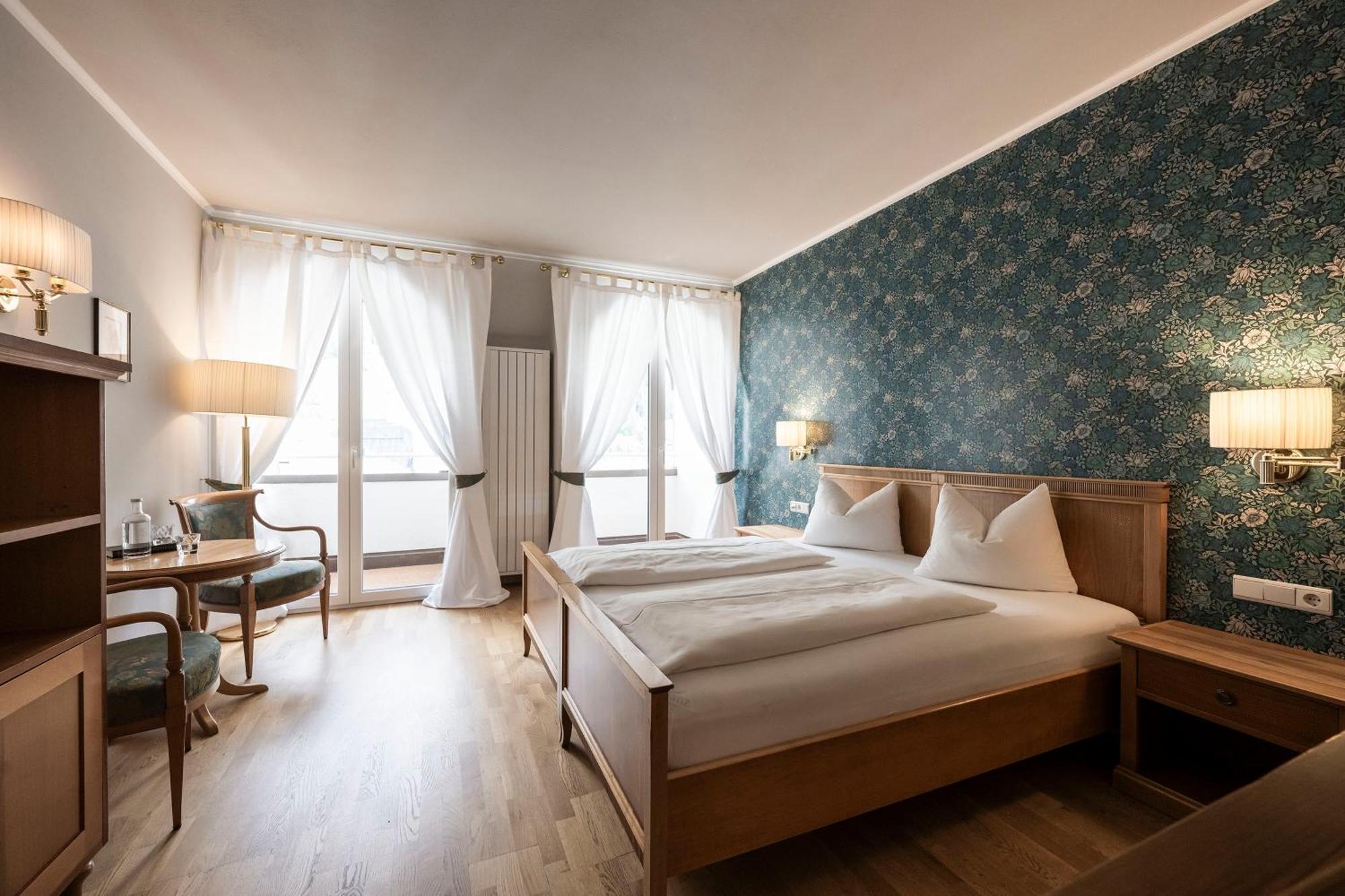 Post Hotel - Tradition & Lifestyle Adults Only San Candido Zewnętrze zdjęcie
